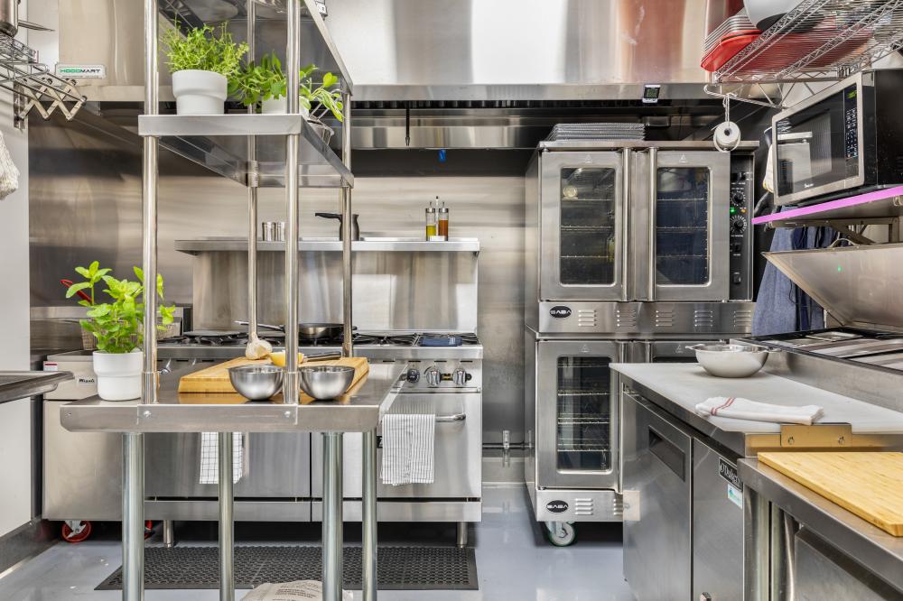 grease trap cleaning in a Lakewood commercial kitchen